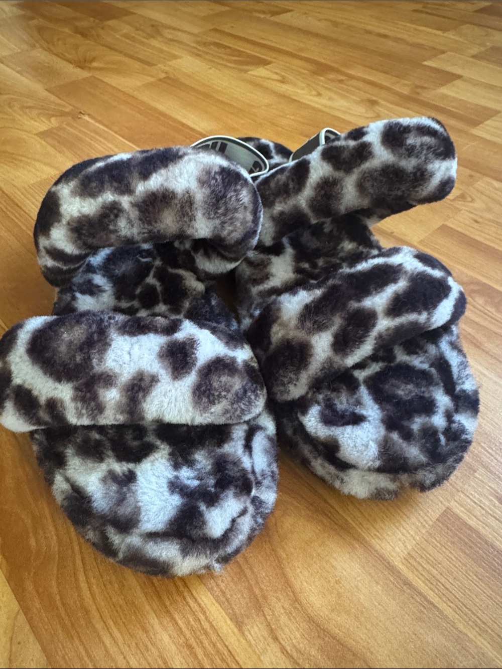 UGG Fluff Yeah Slides Panther Print - Stormy Grey sandal slippers